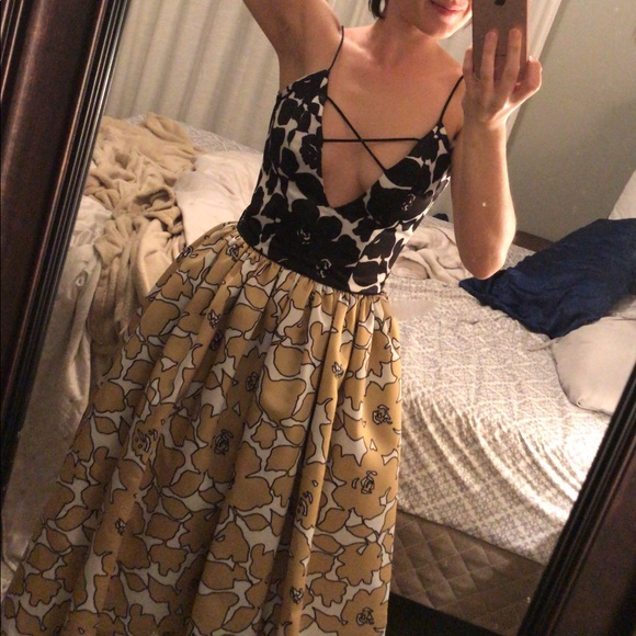 Evening dress - Picture 2 of 2